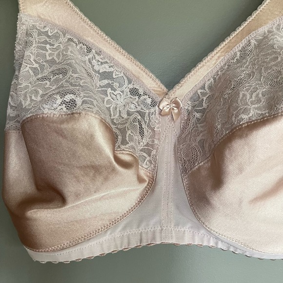 Glamorise Magic Lift Full Figure Wireless Support Bra Blush Sz 36J Nude Tan Lace - Picture 8 of 16